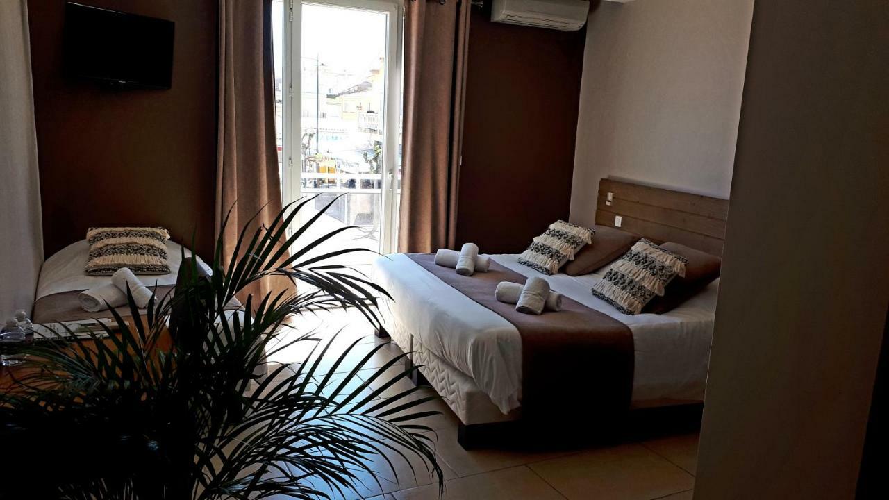 Hotel Restaurant L'Escale Le Grau-d'Agde ภายนอก รูปภาพ